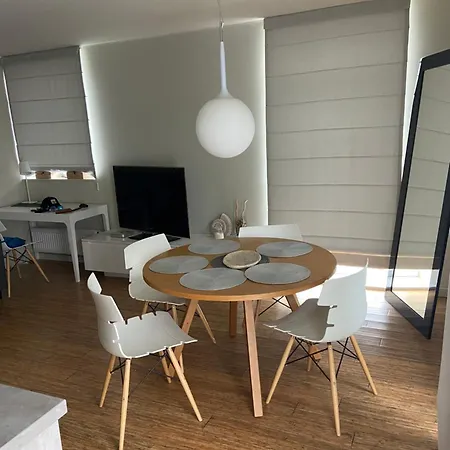 Apartement Pogorzelica شقة